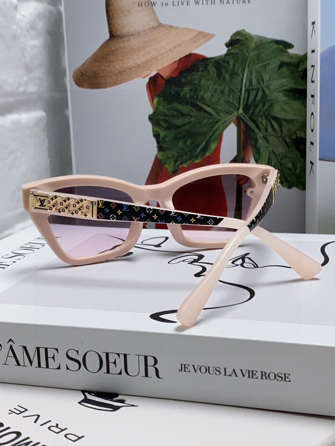 LOUIS VUITTON SQUARE SUNGLASSES 581358 IN NUDE PINK ACETATE EMBOSSED MONOGRAM LOGO