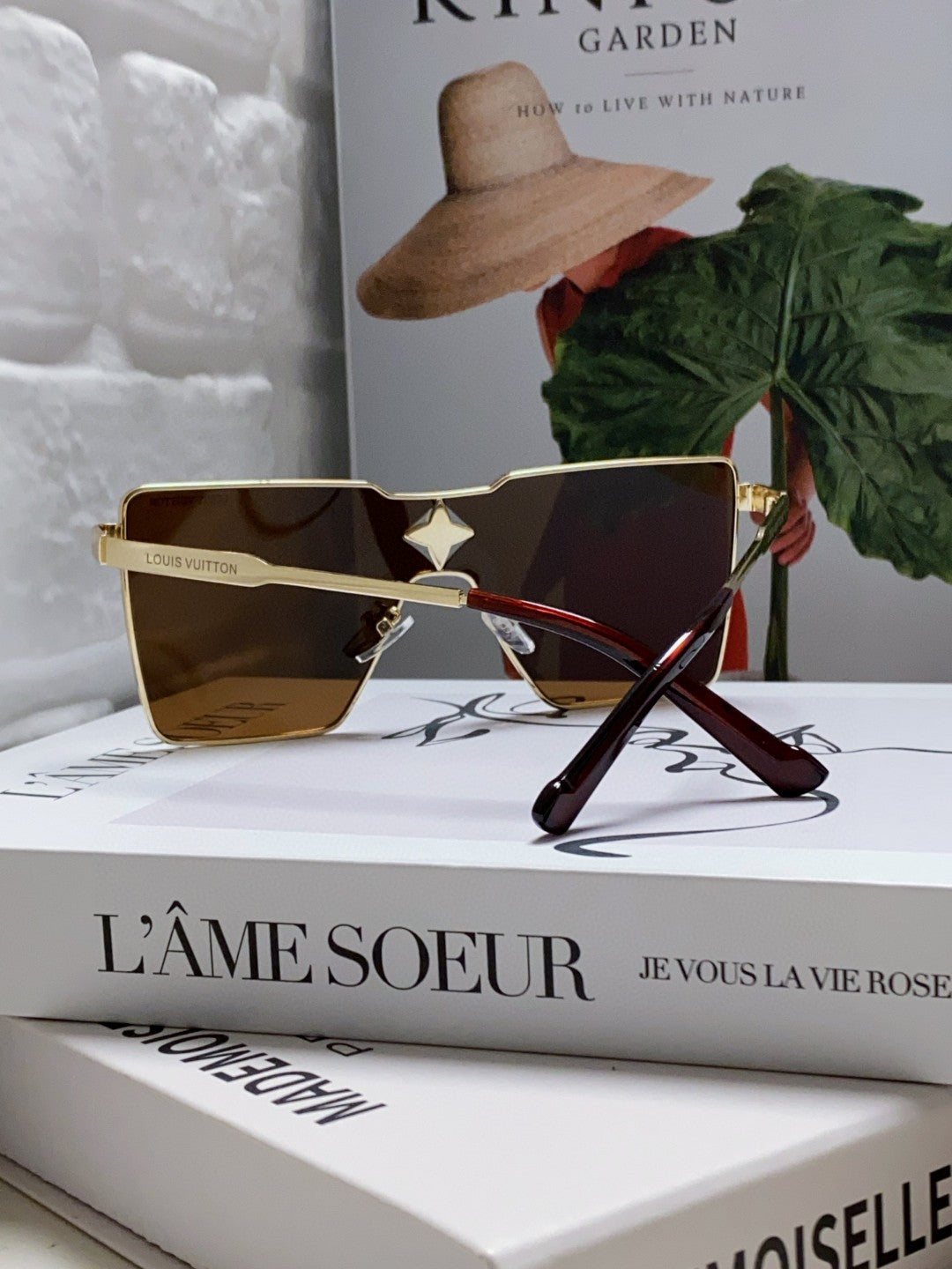 LOUIS VUITTON CYCLONE SUNGLASSES 581374 IN GOLD METAL BRWON LENSES