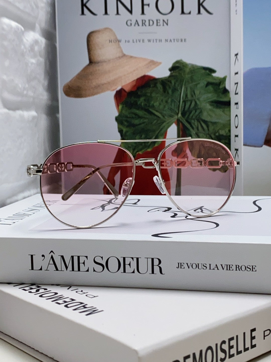LOUIS VUITTON CHAIN PILOT SUNGLASSES 581380 IN SILVER METAL PINK SMOKE LENSES