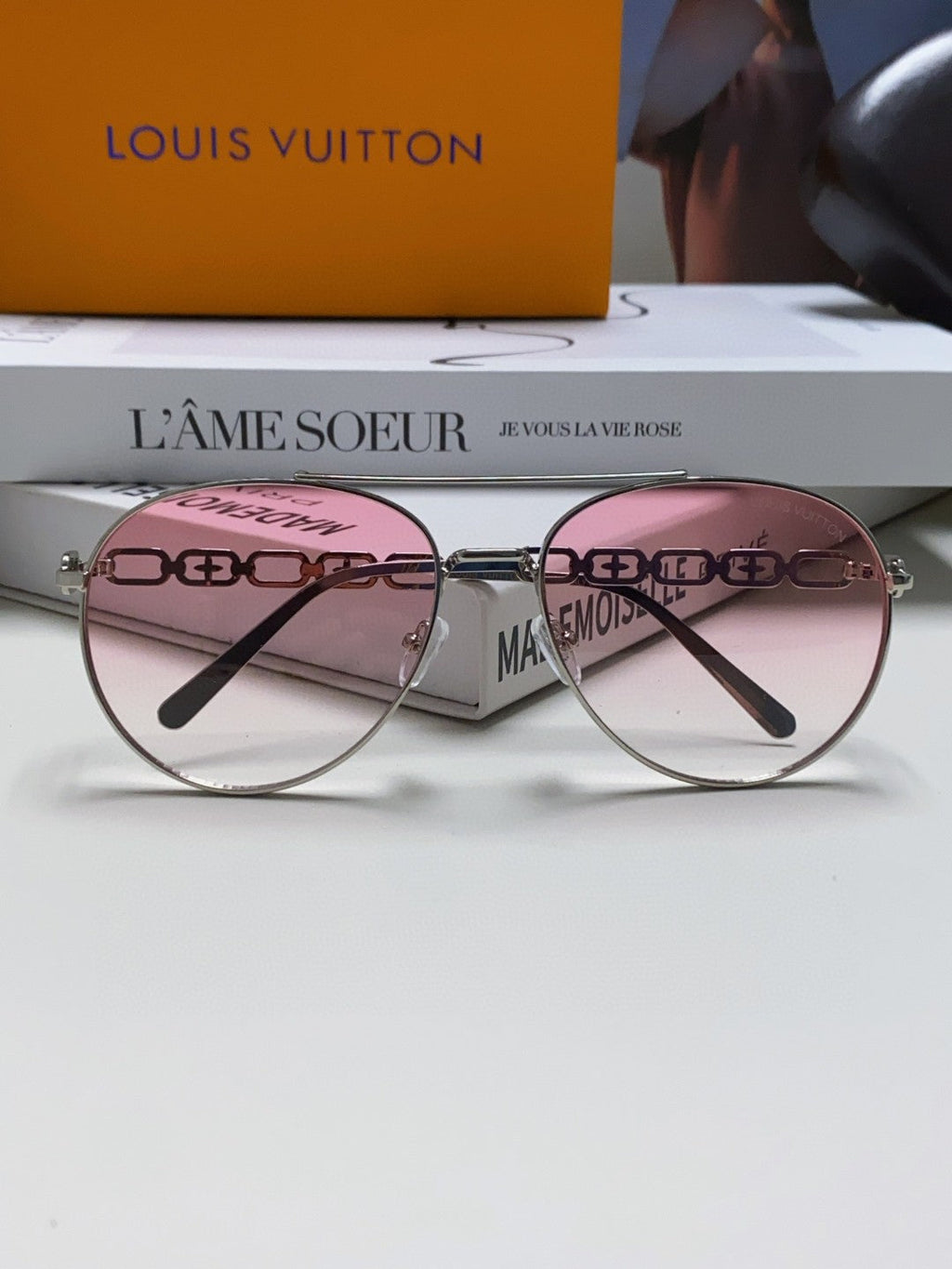 LOUIS VUITTON CHAIN PILOT SUNGLASSES 581380 IN SILVER METAL PINK SMOKE LENSES