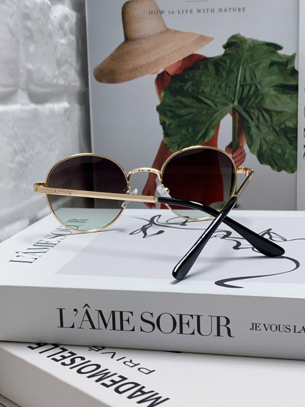 LOUIS VUITTON SIGNATURE ROUND SUNGLASSES 581381 IN GOLD METAL GREY SMOKE LENSES