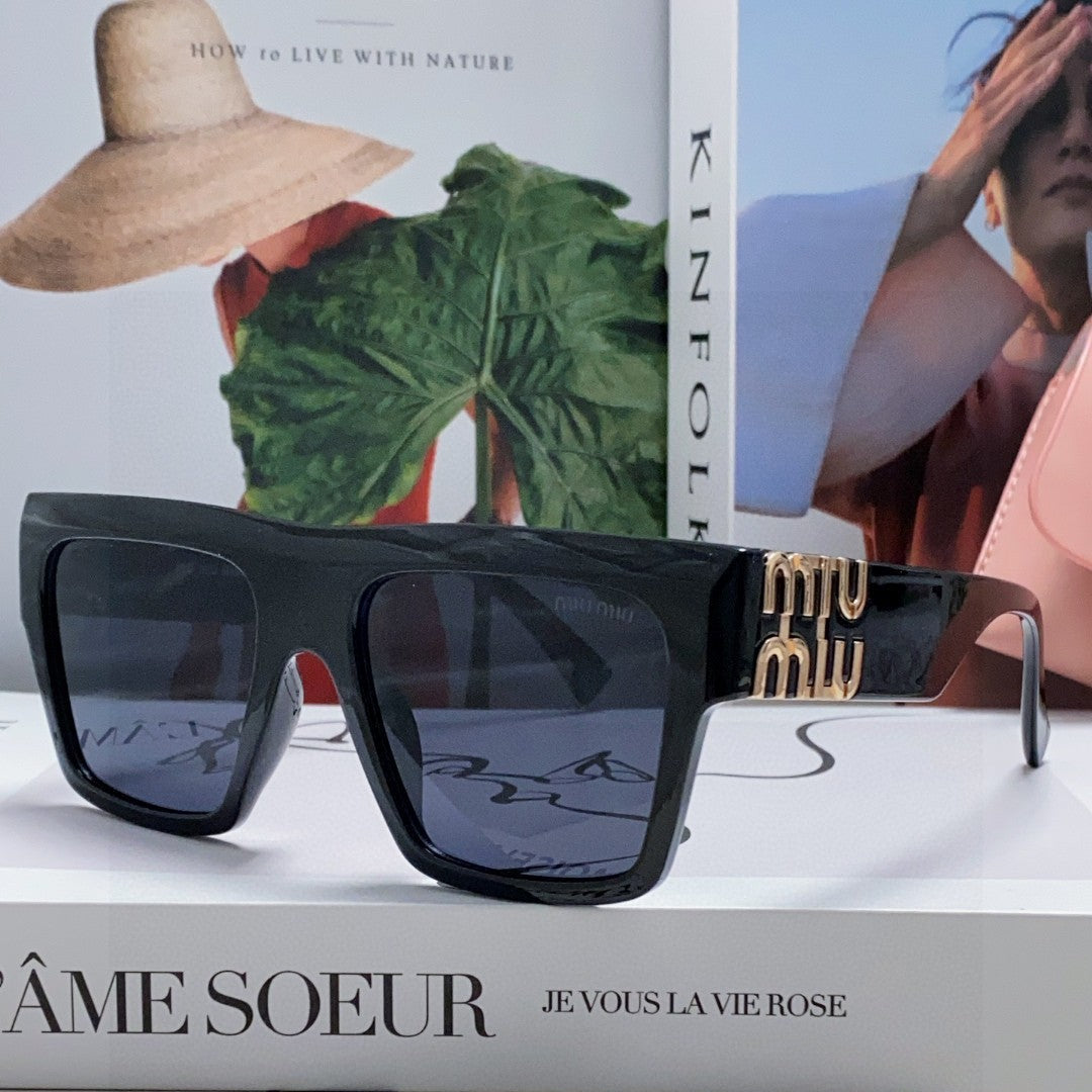 MIU MIU RUNWAY SQUARE SUNGLASSES 513010 IN BLACK ACETATE