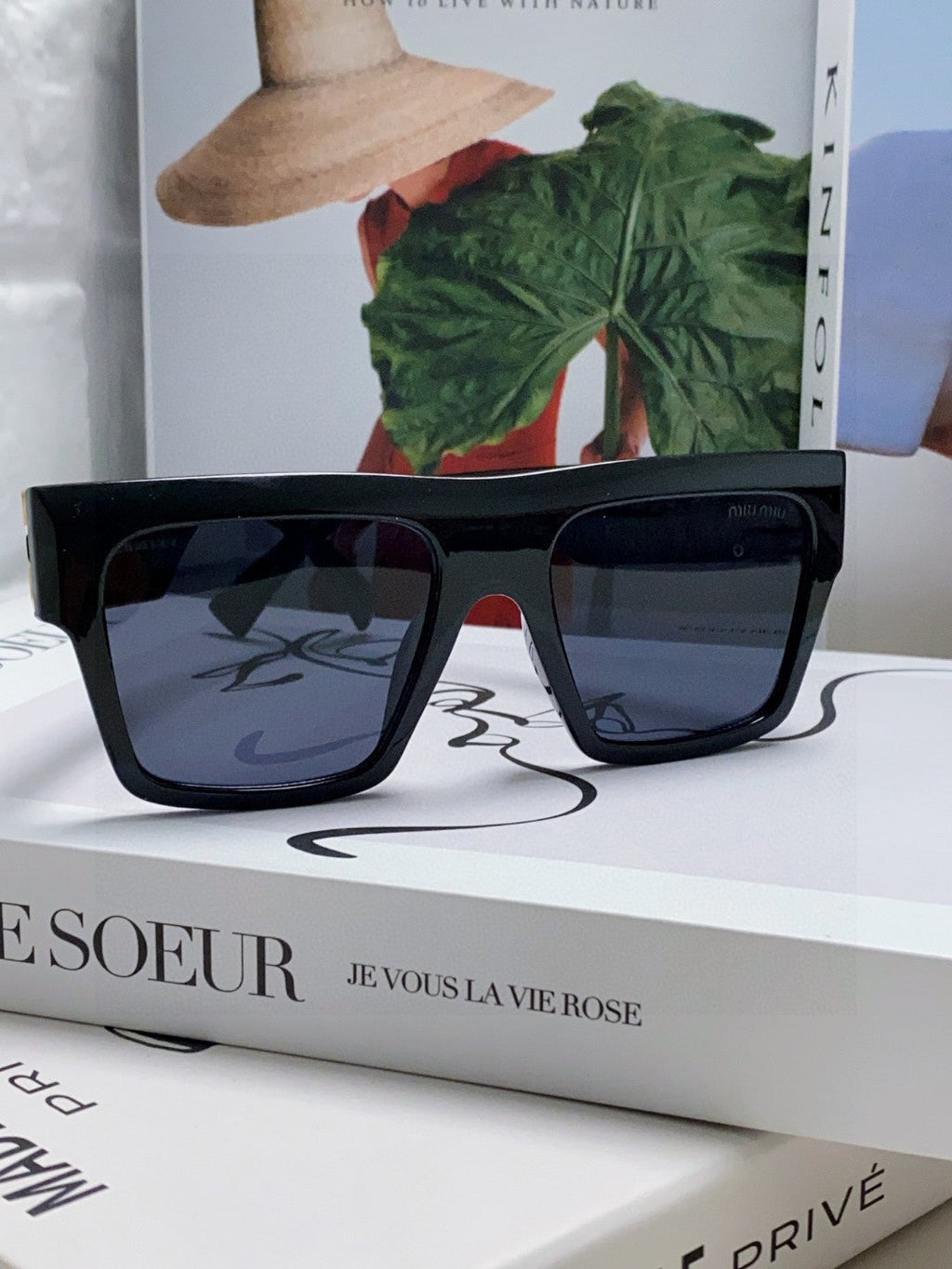 MIU MIU RUNWAY SQUARE SUNGLASSES 513010 IN BLACK ACETATE
