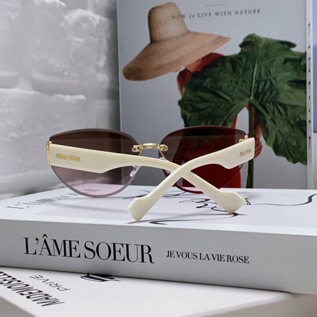 MIU MIU LOGO SUNGLASSES 513011 IN WHITE ACETATE