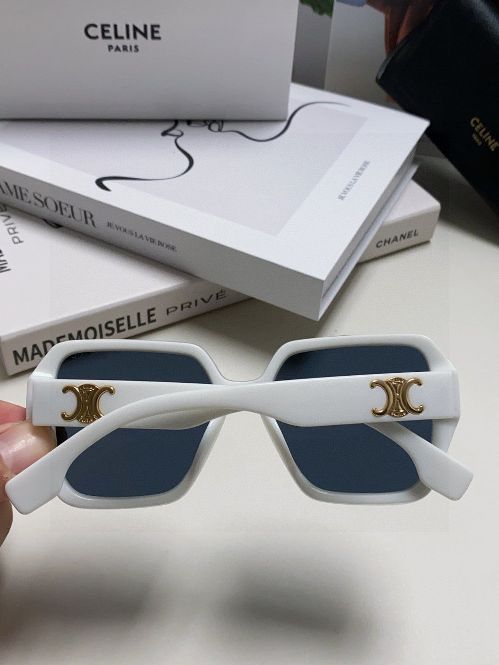 CELINE TRIOMPHE SUNGLASSES 552771 IN WHITE ACETATE