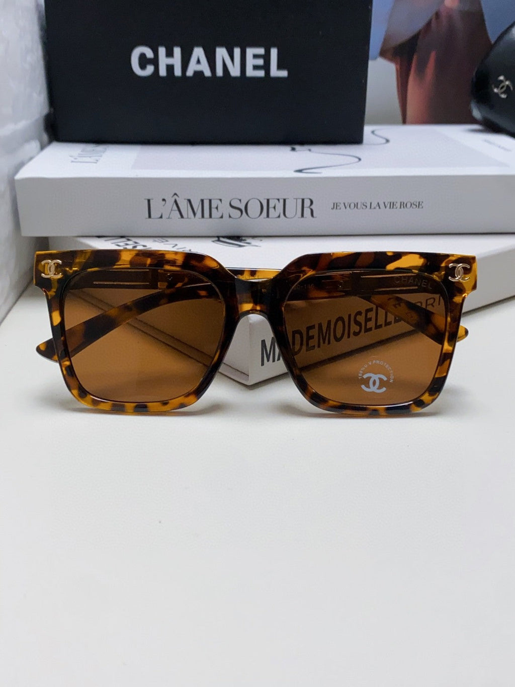 CHANEL SQUARE SUNGLASSES 632879 IN HAVANA ACETATE