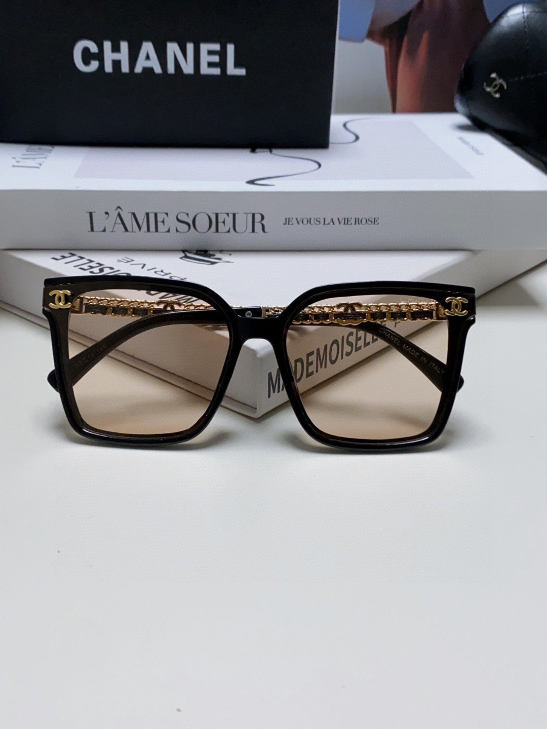 CHANEL SQUARE SUNGLASSES 632883 IN BLACK ACETATE LIGHT BROWN LENSES