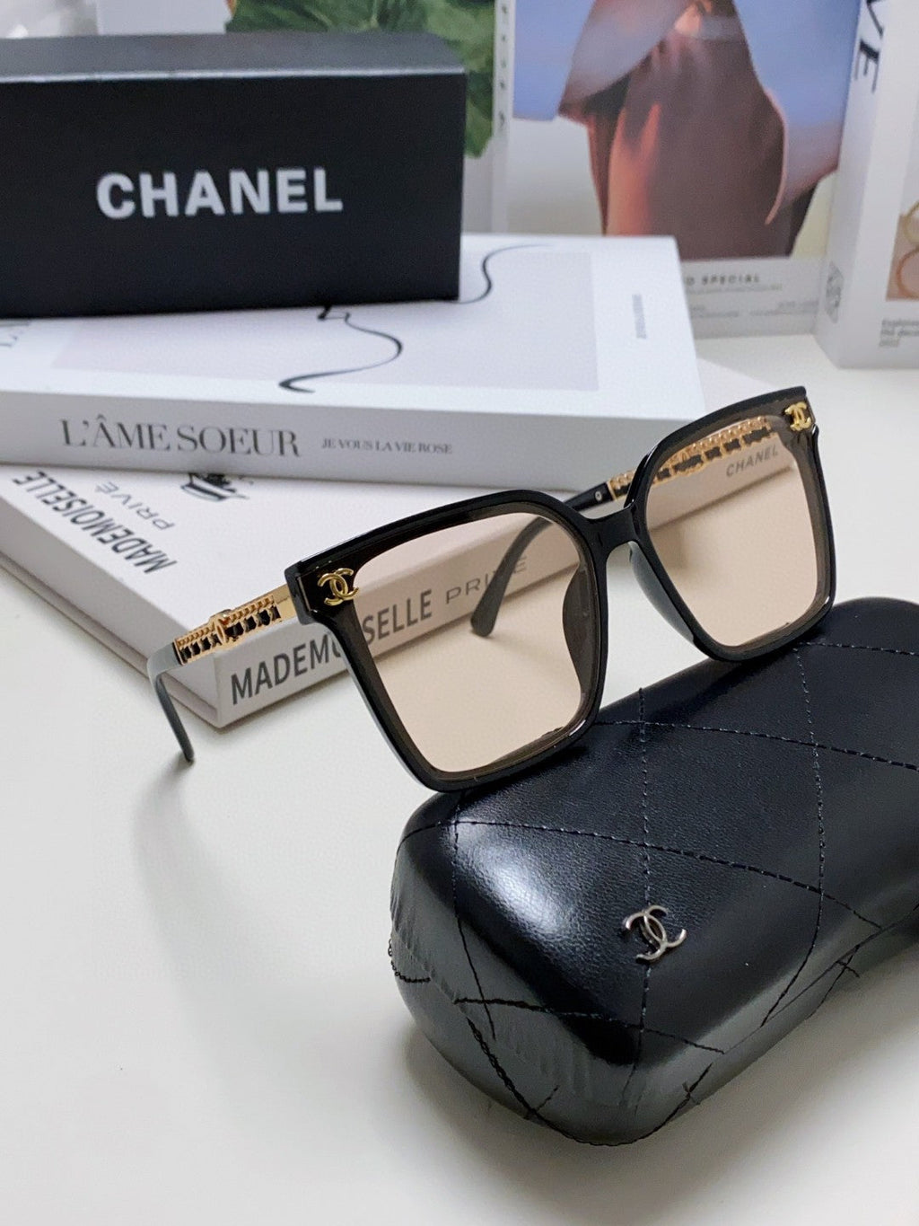CHANEL SQUARE SUNGLASSES 632883 IN BLACK ACETATE LIGHT BROWN LENSES