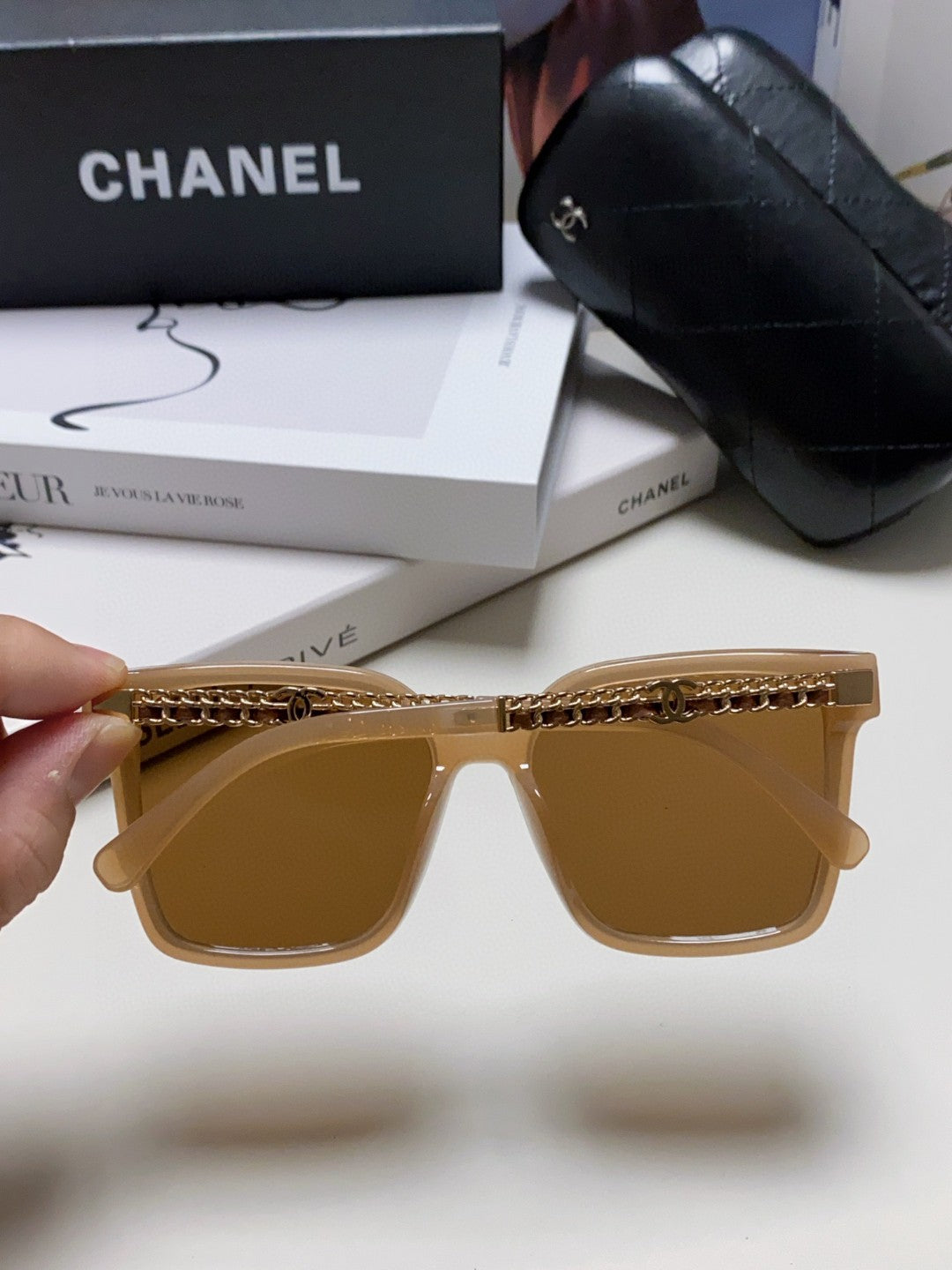 CHANEL SQUARE SUNGLASSES 632884 IN BEIGE CLEAR ACETATE