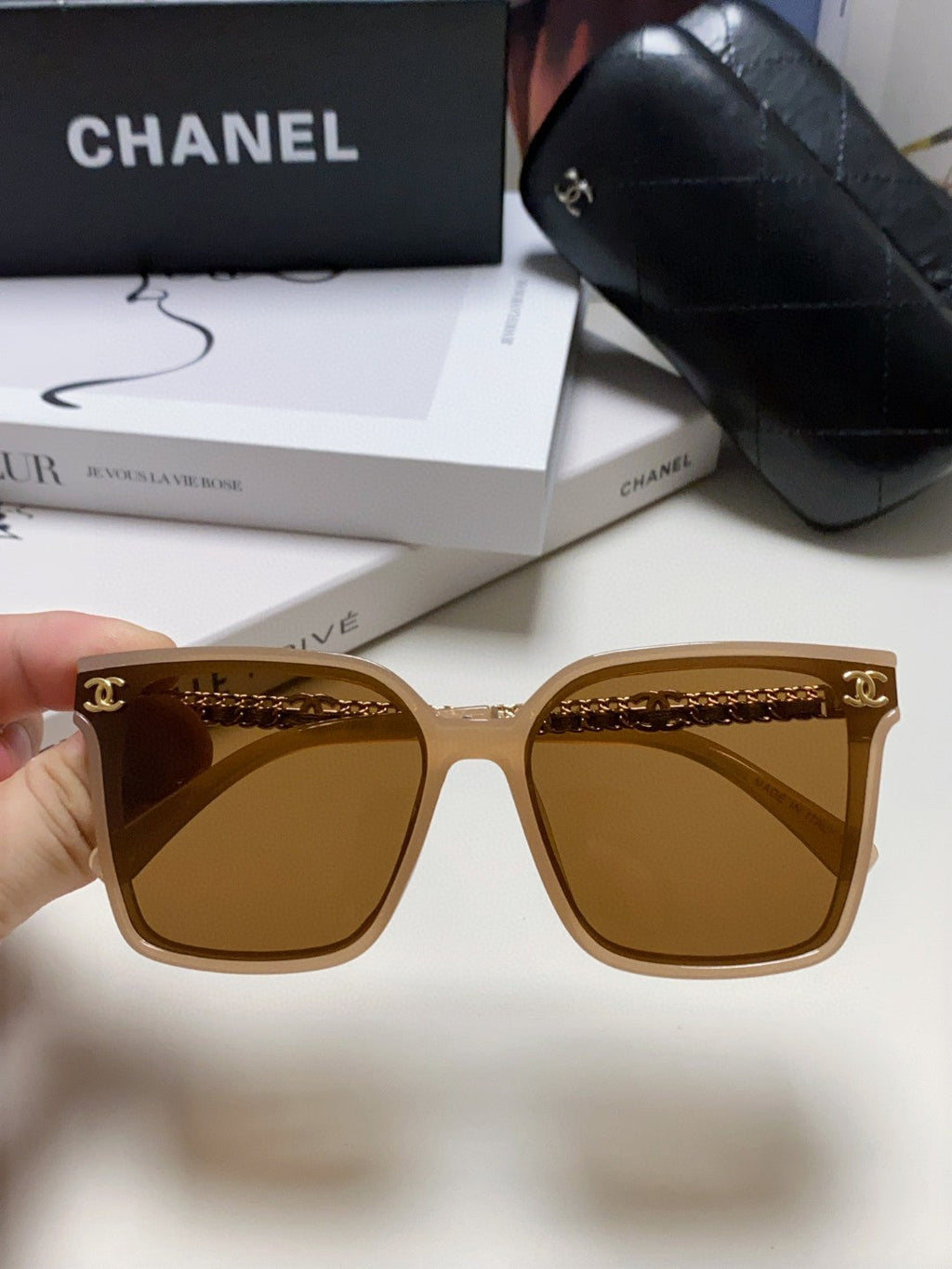 CHANEL SQUARE SUNGLASSES 632884 IN BEIGE CLEAR ACETATE