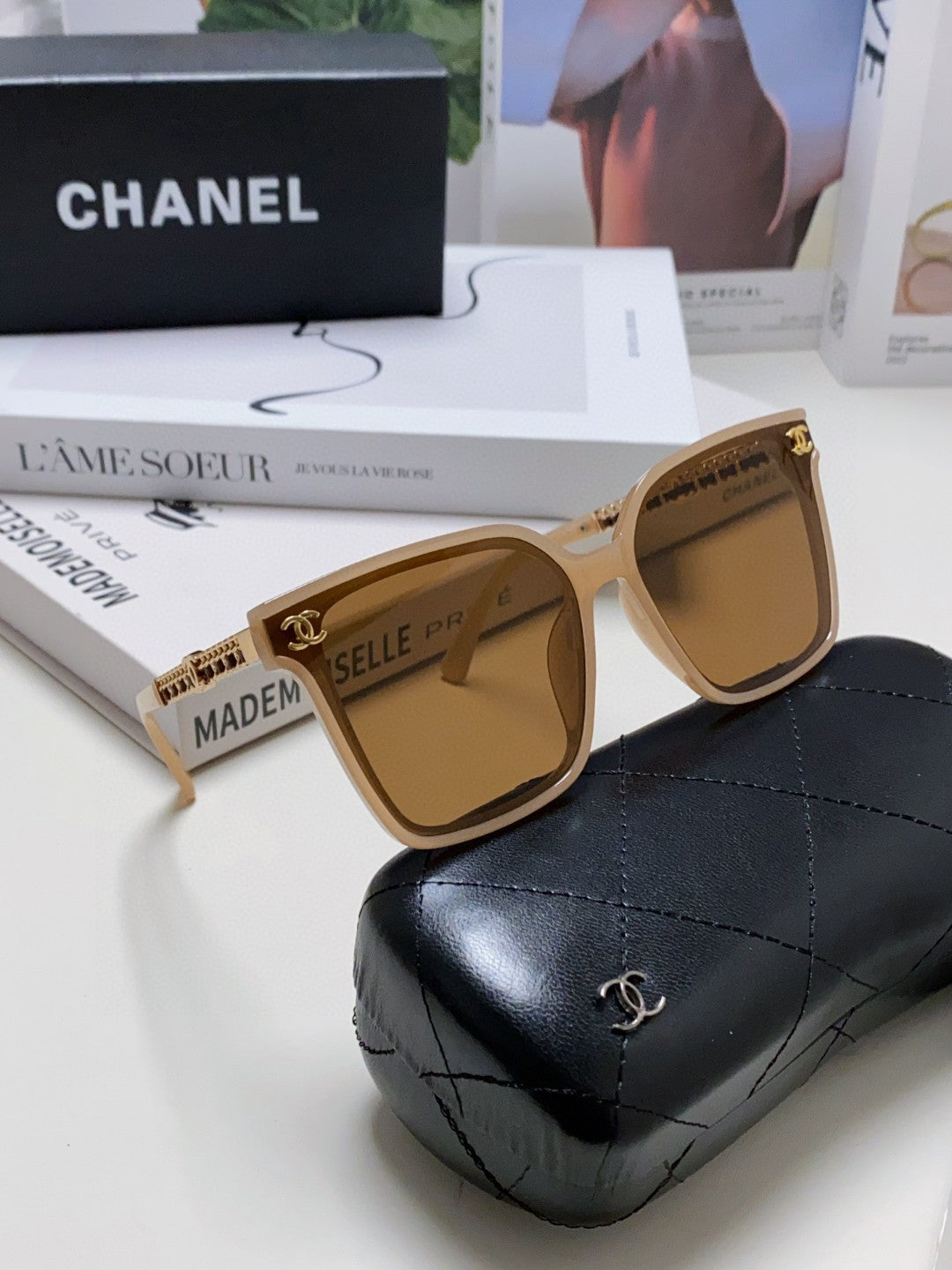 CHANEL SQUARE SUNGLASSES 632884 IN BEIGE CLEAR ACETATE
