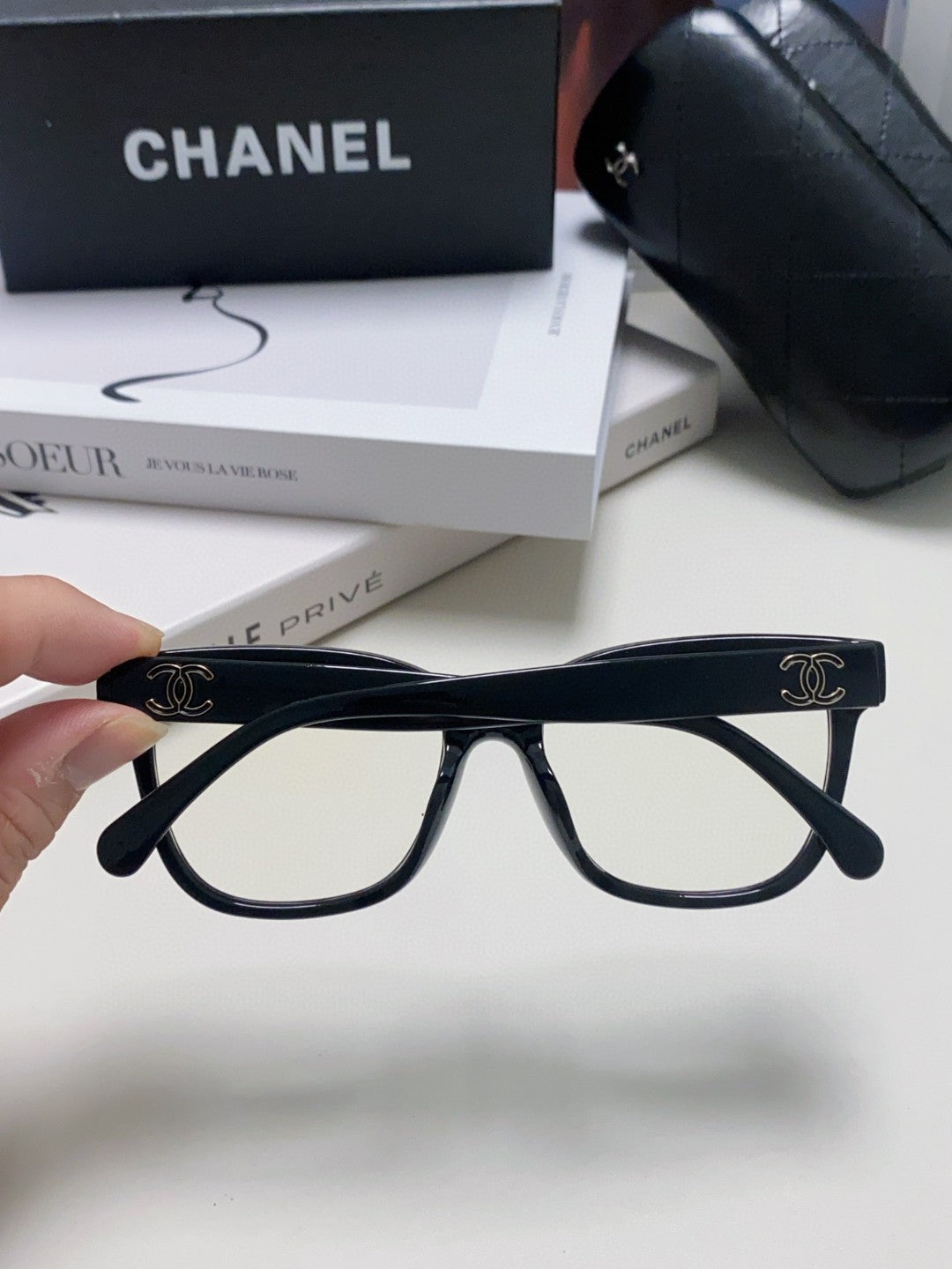 CHANEL SQUARE SUNGLASSES 632890 IN BLACK ACETATE