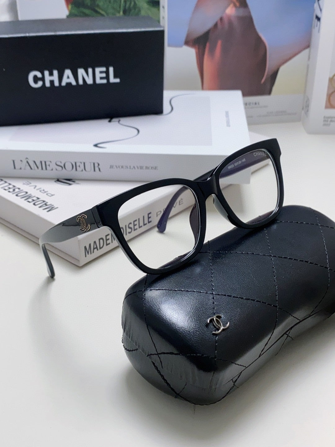 CHANEL SQUARE SUNGLASSES 632890 IN BLACK ACETATE