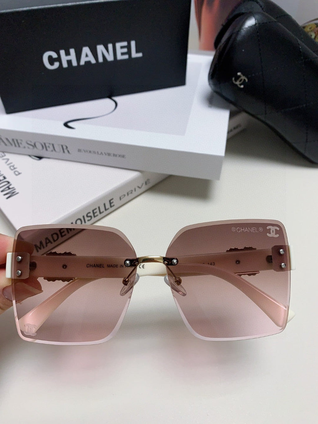 CHANEL SQUARE SUNGLASSES 632891 IN WHITE ACETATE BROWN LENSES