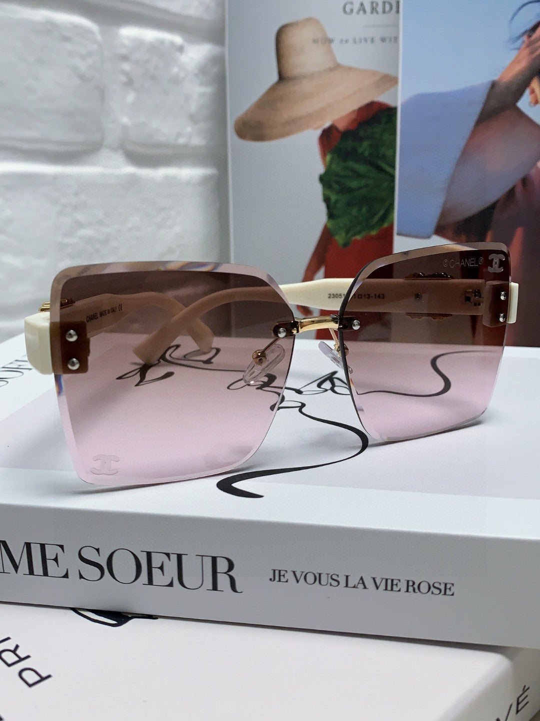 CHANEL SQUARE SUNGLASSES 632891 IN WHITE ACETATE BROWN LENSES