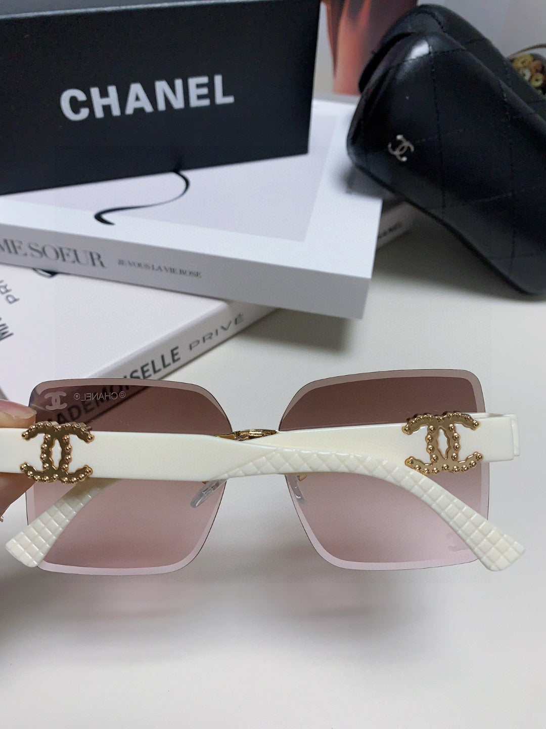 CHANEL SQUARE SUNGLASSES 632891 IN WHITE ACETATE BROWN LENSES