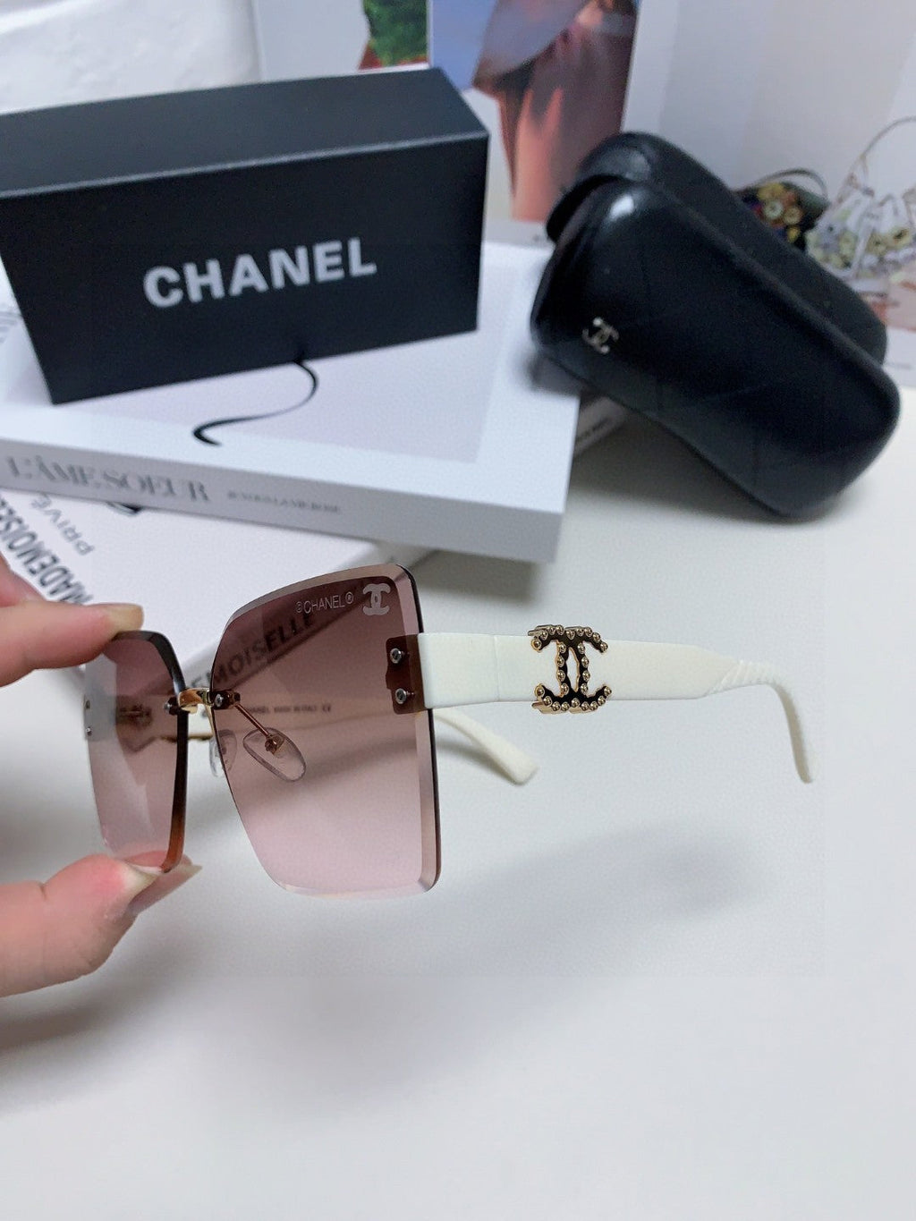CHANEL SQUARE SUNGLASSES 632891 IN WHITE ACETATE BROWN LENSES