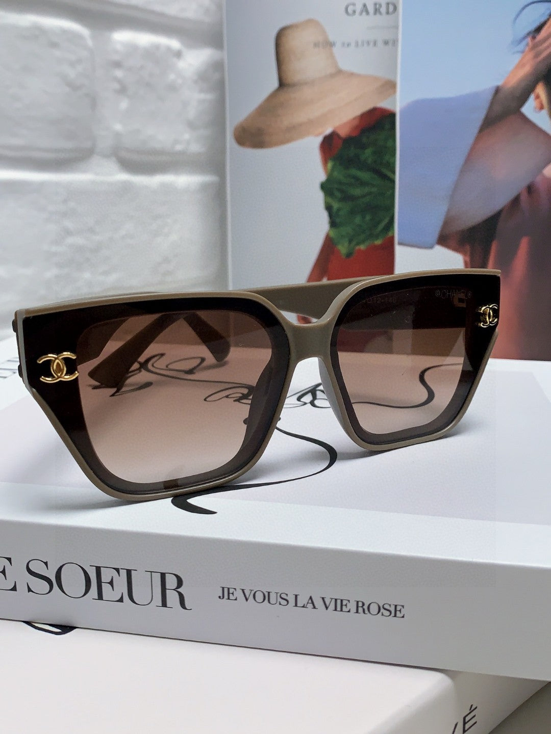 CHANEL SQUARE SUNGLASSES 632896 IN BROWN ACETATE