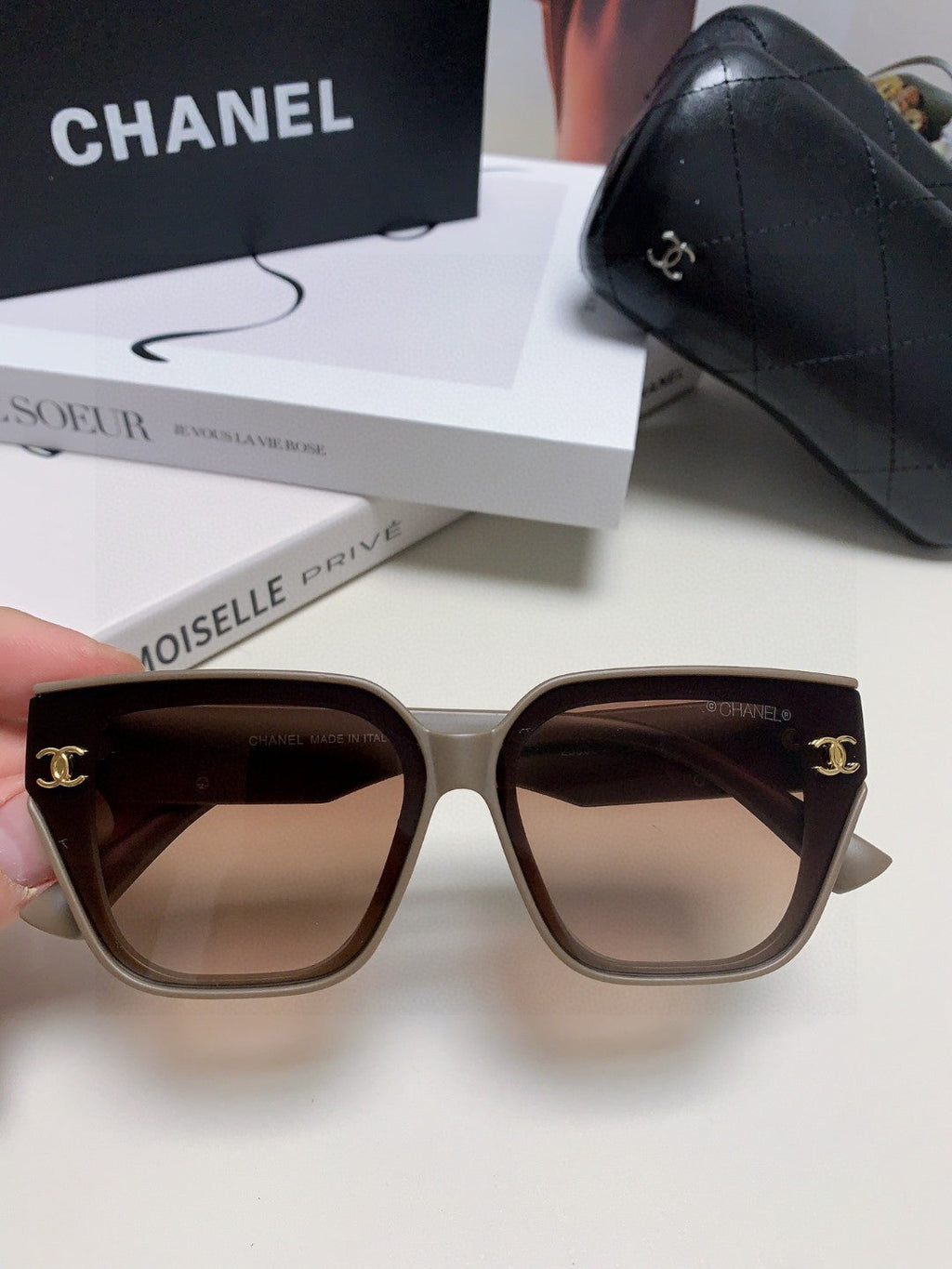 CHANEL SQUARE SUNGLASSES 632896 IN BROWN ACETATE