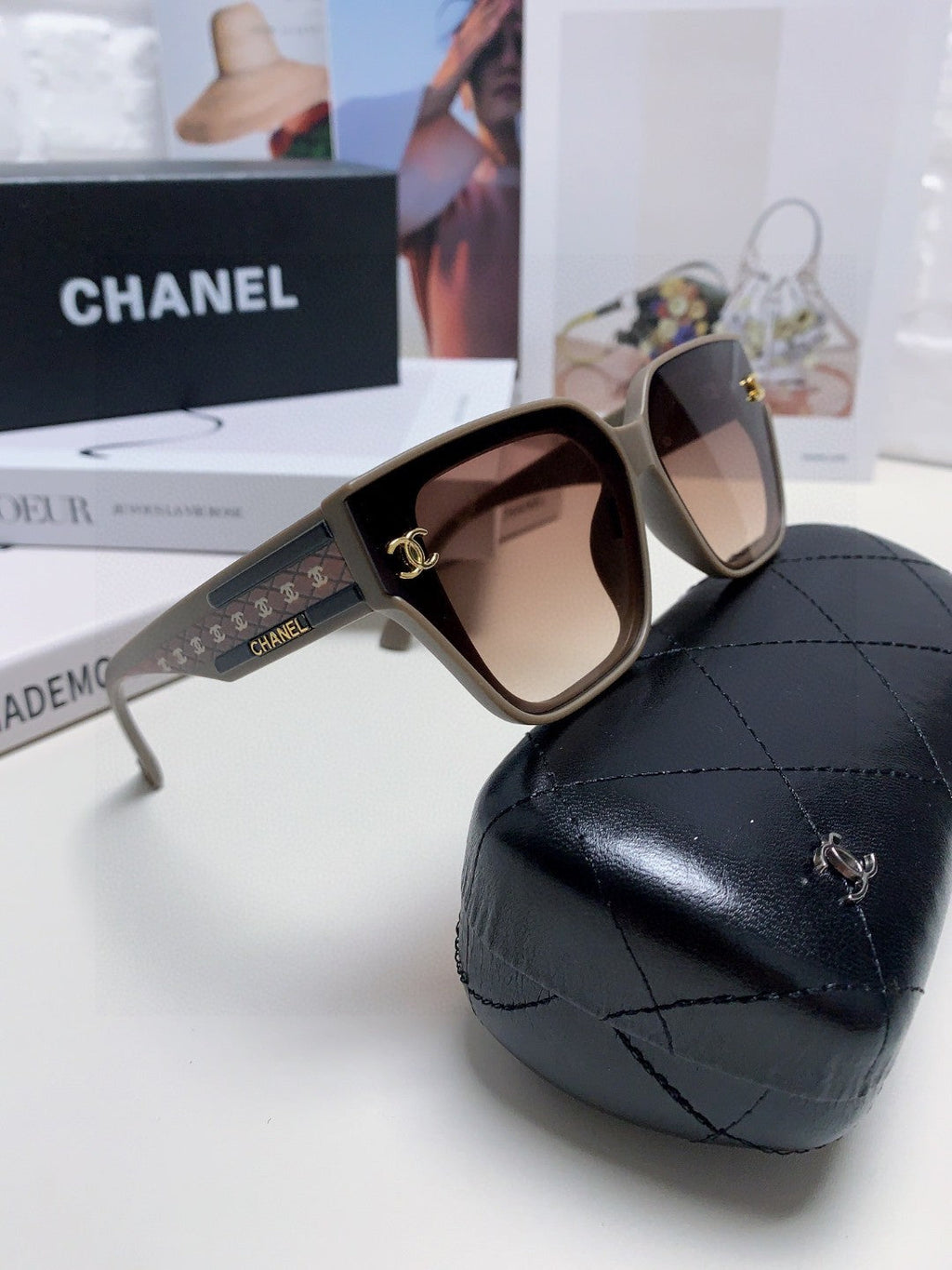CHANEL SQUARE SUNGLASSES 632896 IN BROWN ACETATE