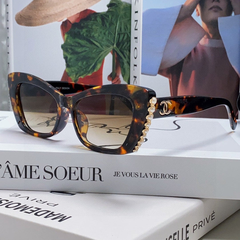 CHANEL CAT EYE SUNGLASSES 632699 IN HAVANA ACETATE EMBOSSED PEARL