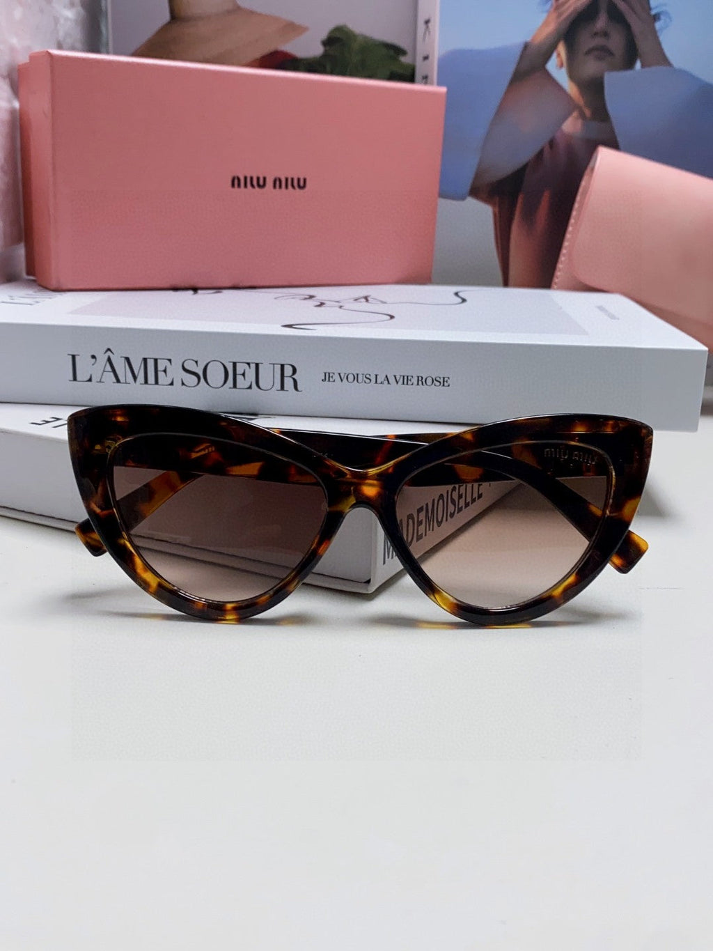 MIU MIU GLIMPSE CAT EYE SUNGLASSES 555885 IN HAVANA ACETATE