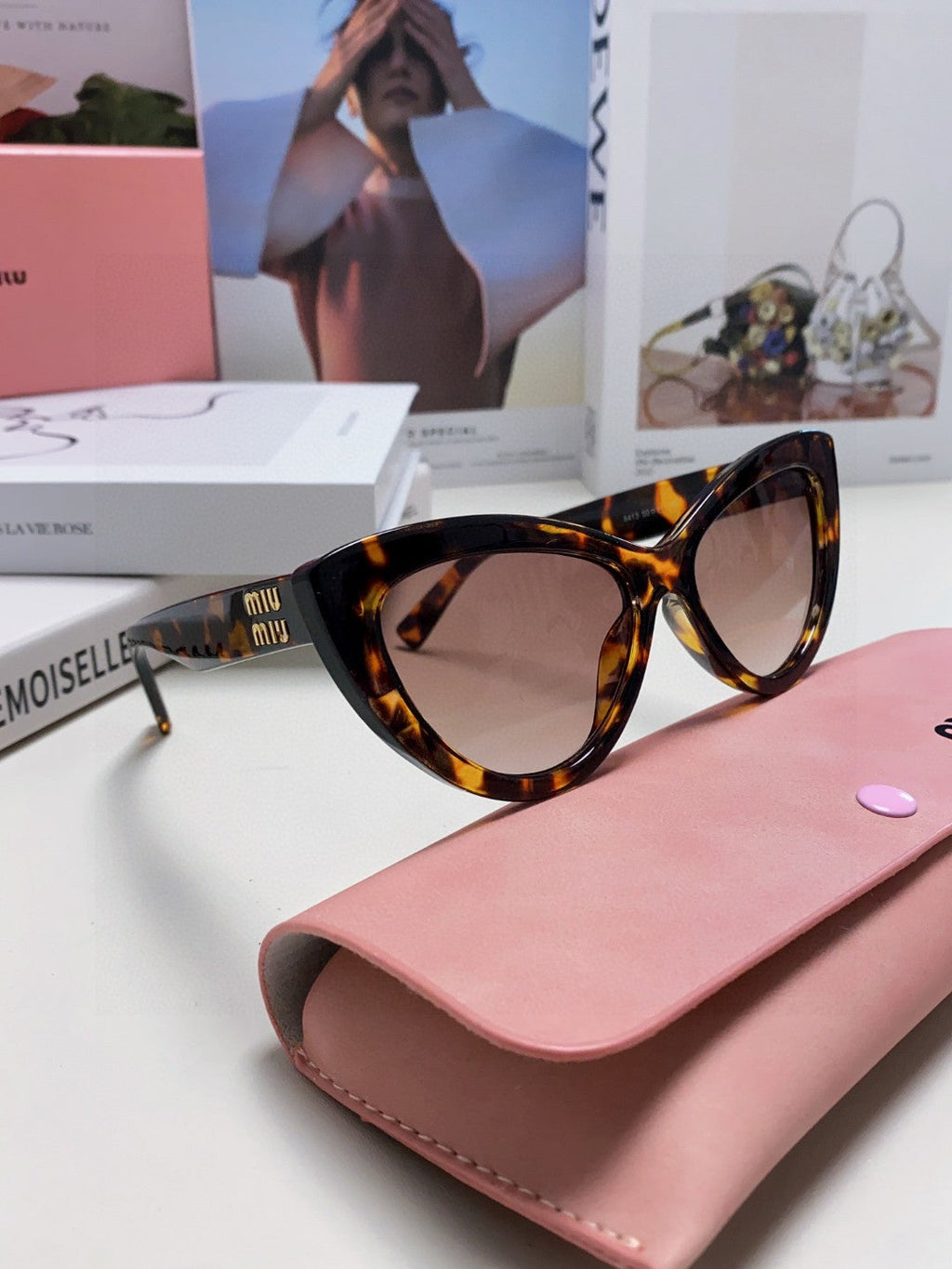 MIU MIU GLIMPSE CAT EYE SUNGLASSES 555885 IN HAVANA ACETATE