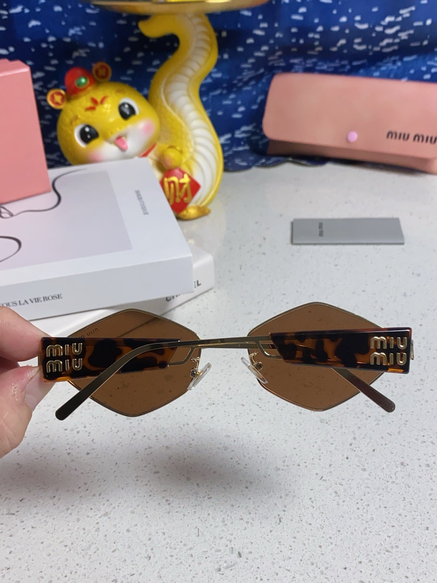 MIU MIU LOGO SUNGLASSES 560865 IN HAVANA ACETATE GOLD METAL BROWN LENS