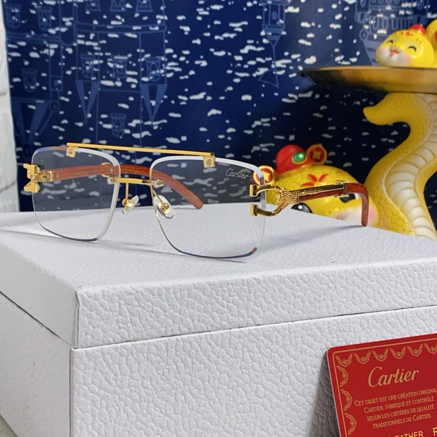 CARTIER SQUARE FRAME SUNGLASSES 522656 IN METAL AND WOODEN