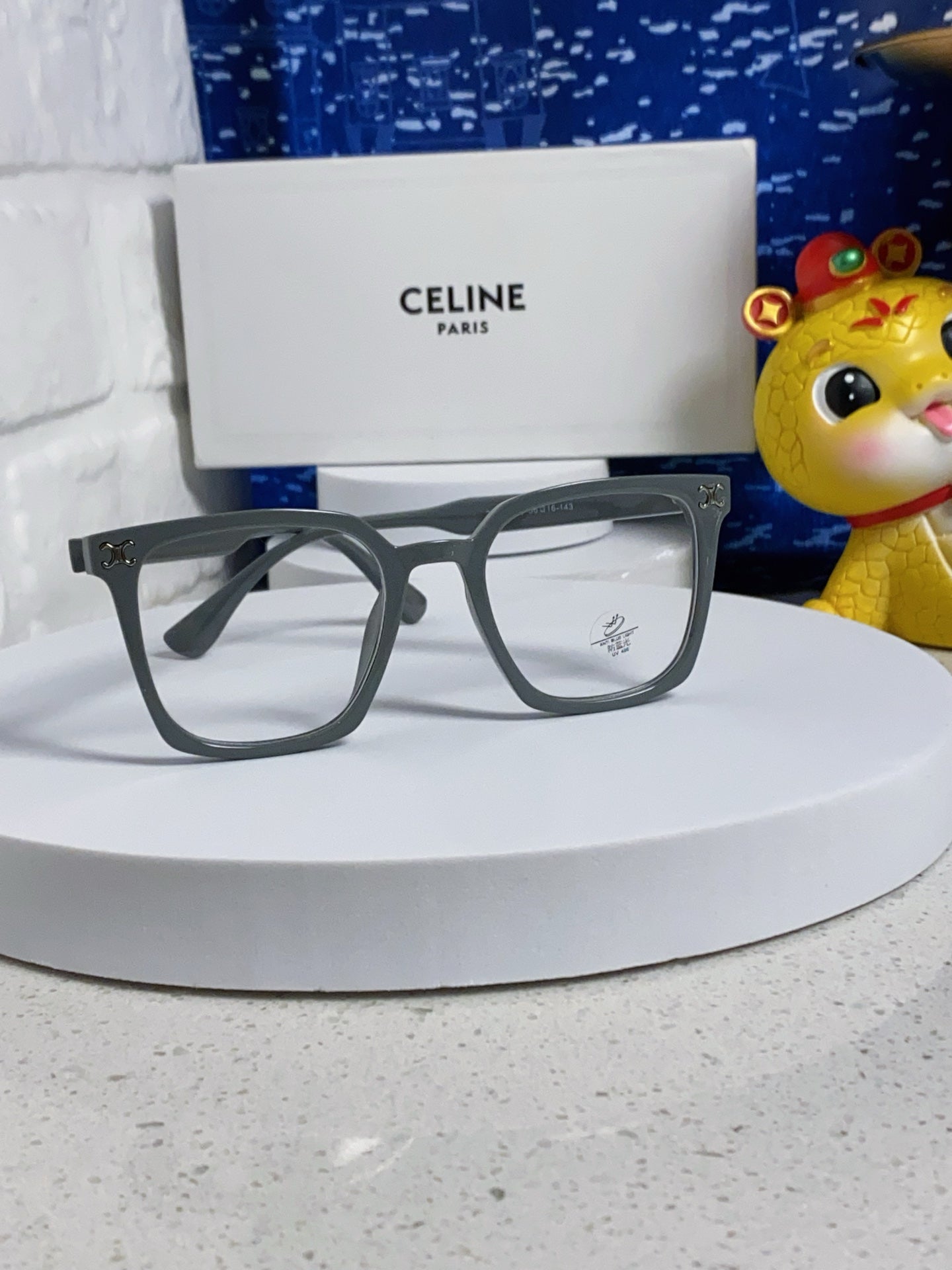 CELINE TRIOMPHE SUNGLASSES 563253 IN GREY ACETATE