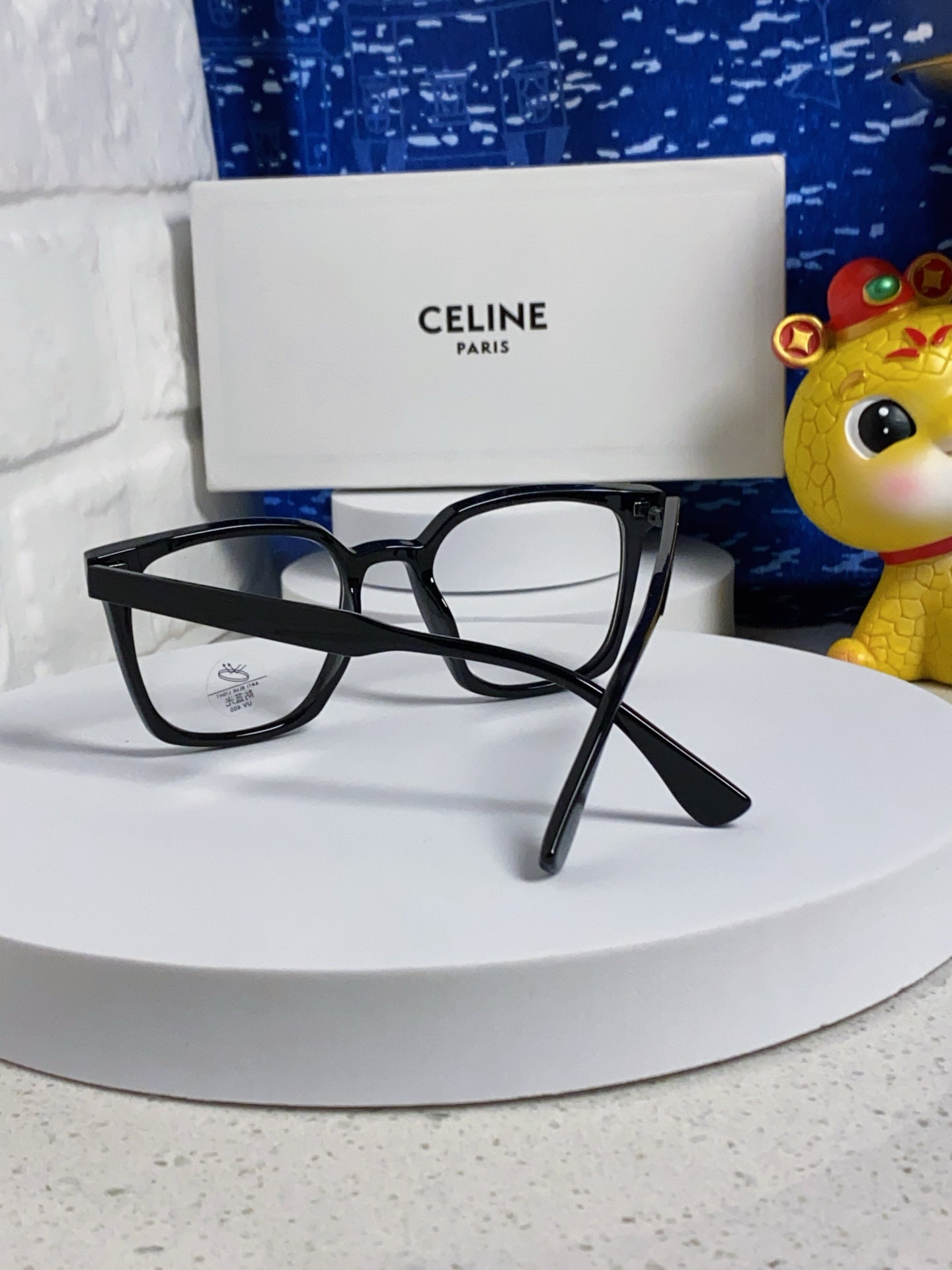 CELINE TRIOMPHE SUNGLASSES 563256 IN BLACK ACETATE