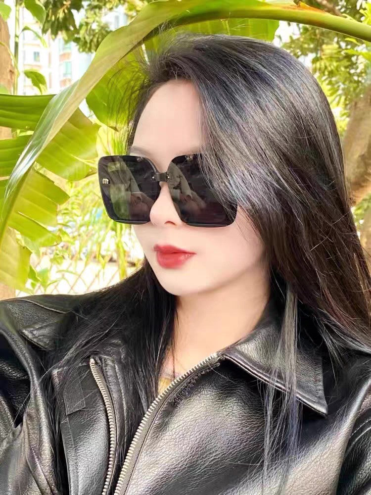 MIU MIU RUNWAY SQUARE SUNGLASSES 563199 IN ACETATE