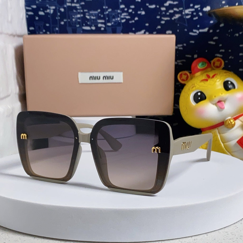 MIU MIU RUNWAY SQUARE SUNGLASSES 563196 IN BEIGE ACETATE