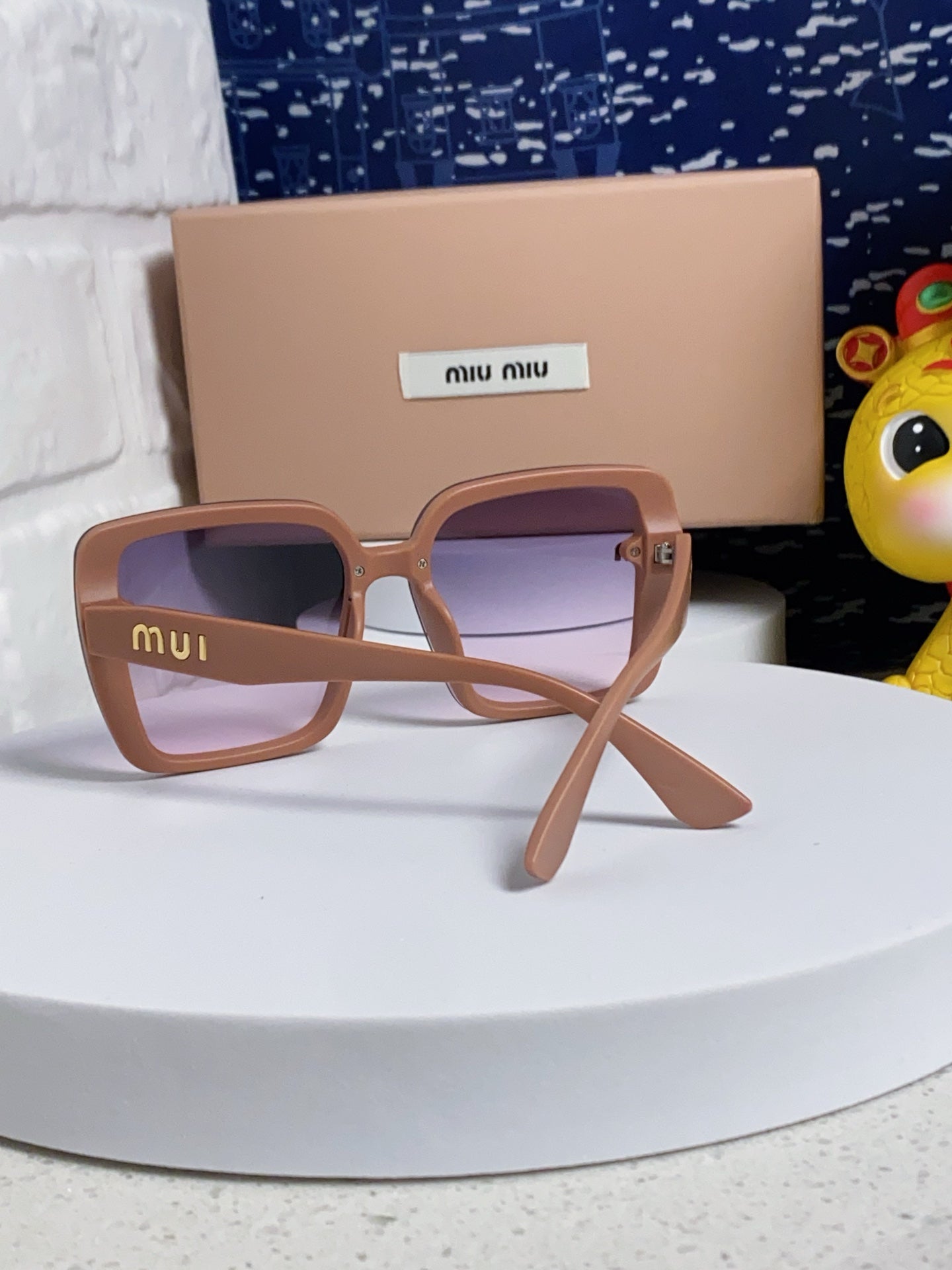 MIU MIU RUNWAY SQUARE SUNGLASSES 563198 IN TAN ROSE ACETATE