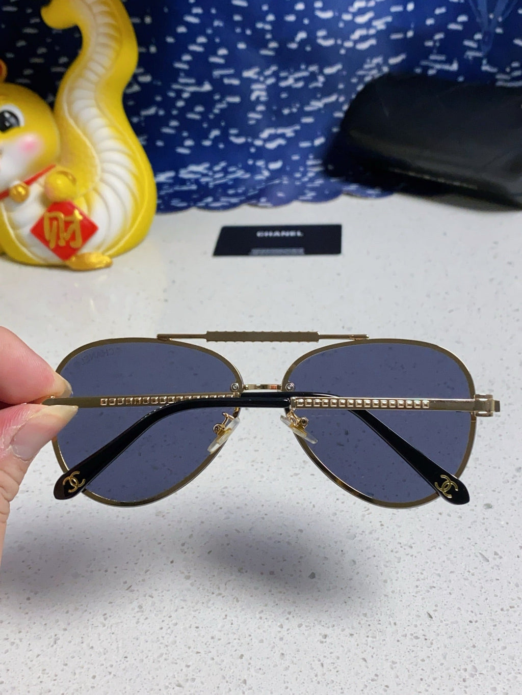 CHANEL CAT EYE SUNGLASSES 641936 IN GOLD METAL BLACK LENSES