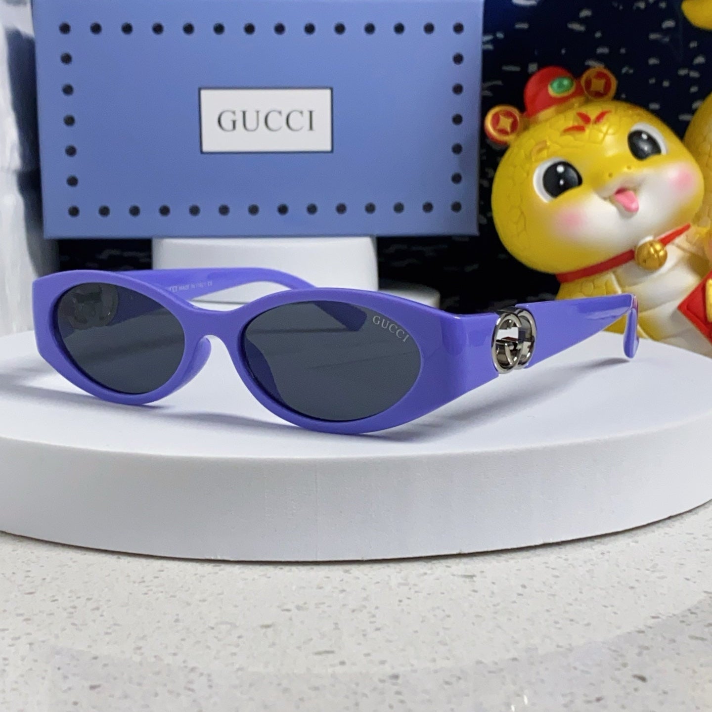 GUCCI OVAL FRAME SUNGLASSES GG1662SA IN ACETATE