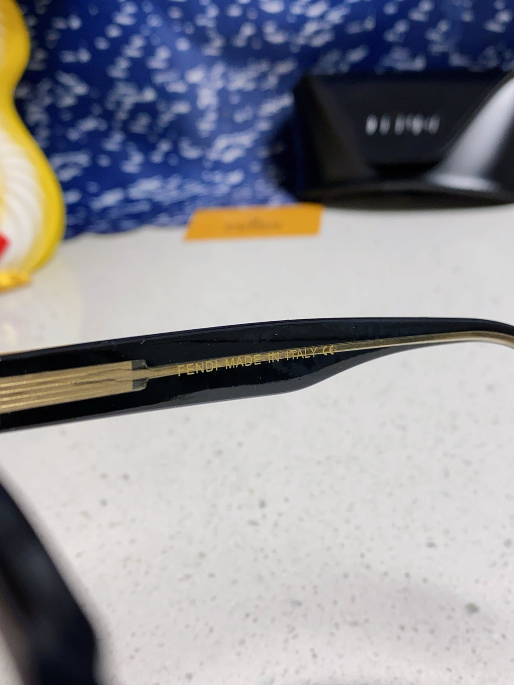 FENDI DIAGONAL ROUND FRAME SUNGLASSES 566718 IN ACETATE