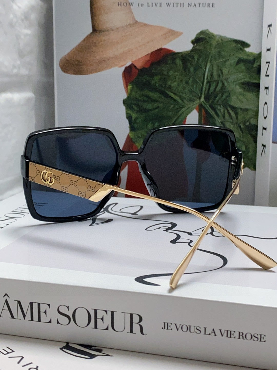 GUCCI SQUARE FRAME SUNGLASSES 567447 IN ACETATE