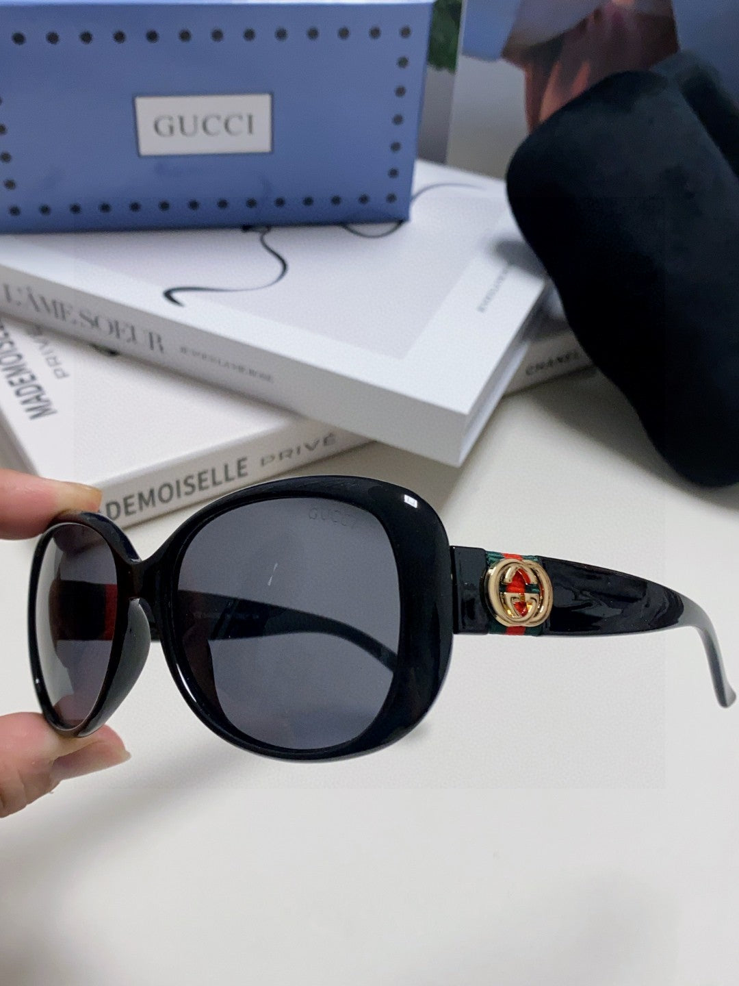GUCCI ROUND FRAME SUNGLASSES 567450 IN ACETATE