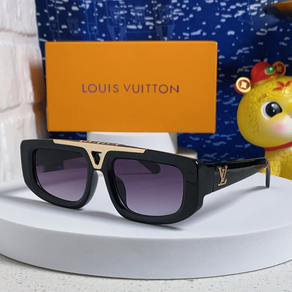 LOUIS VUITTON CLASH PILOT SUNGLASSES 567480 IN BLACK ACTETE GOLD METAL