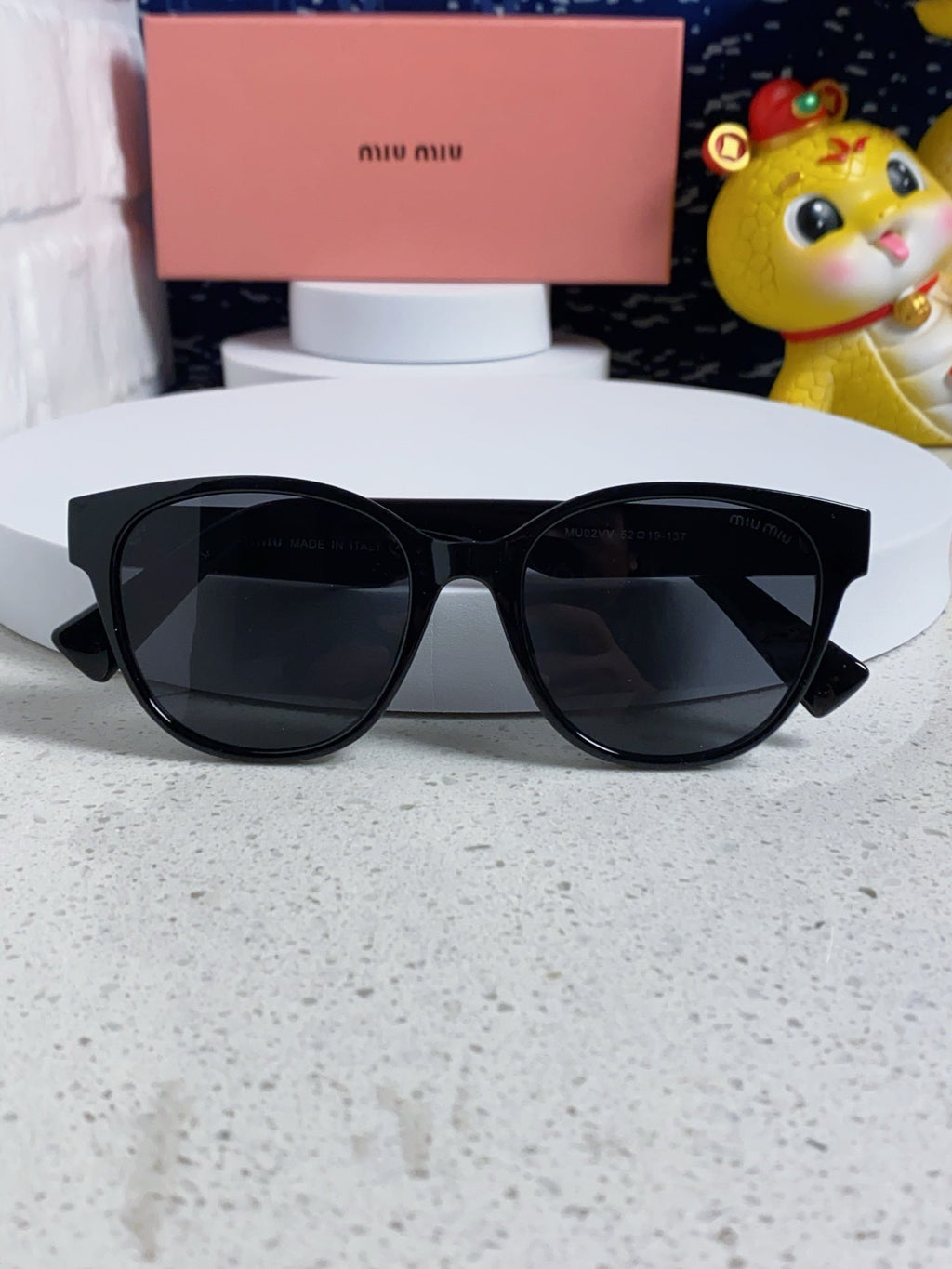 MIU MIU RUNWAY SUNGLASSES 567505 IN BLACK ACETATE BLACK LENSES