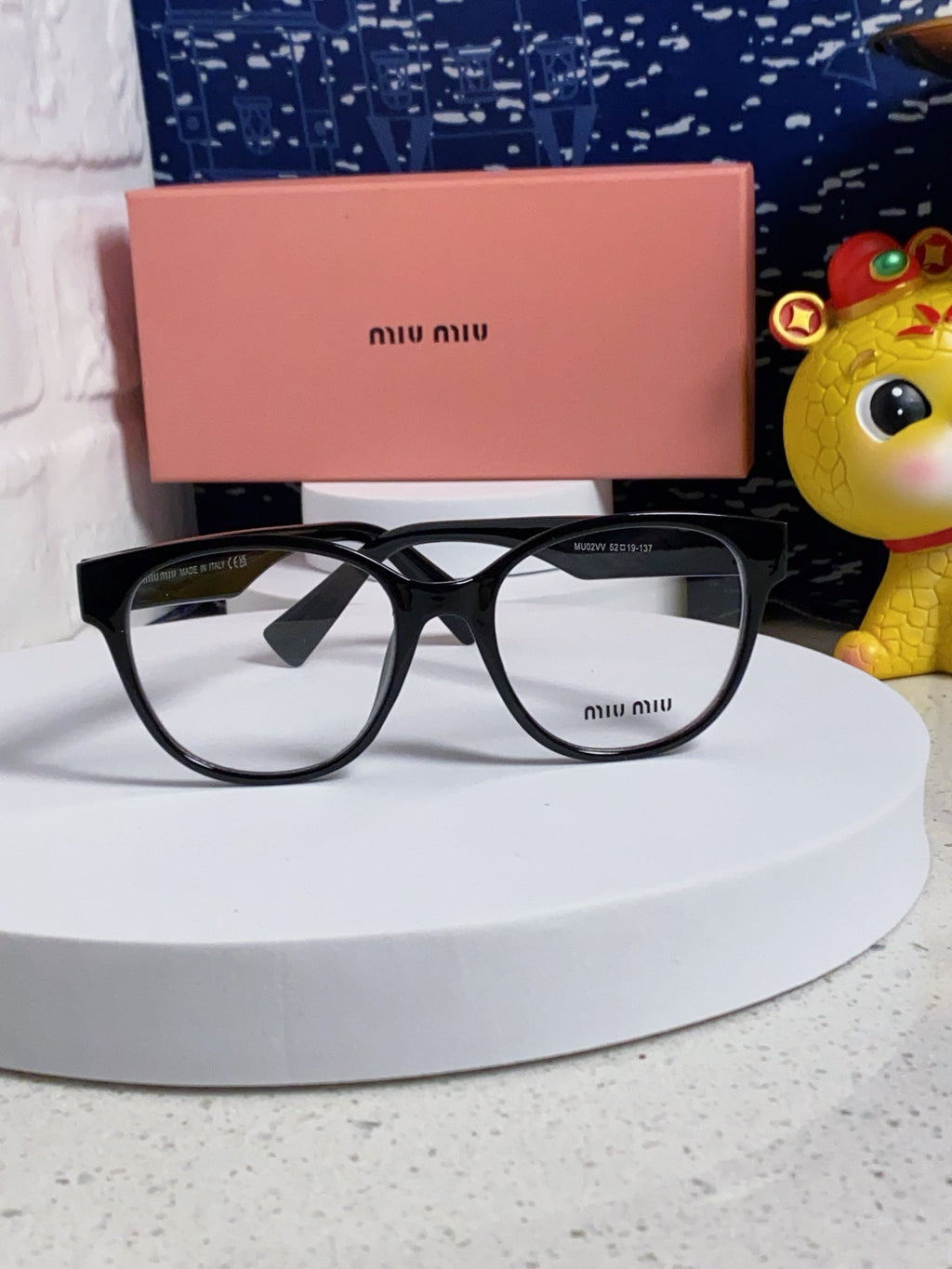 MIU MIU RUNWAY SUNGLASSES 567509 IN BLACK ACETATE BLACK LOGO