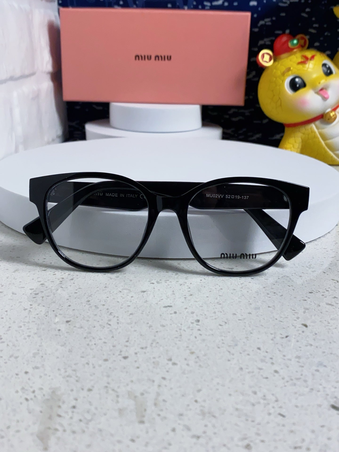 MIU MIU RUNWAY SUNGLASSES 567507 IN BLACK ACETATE SILVER LOGO