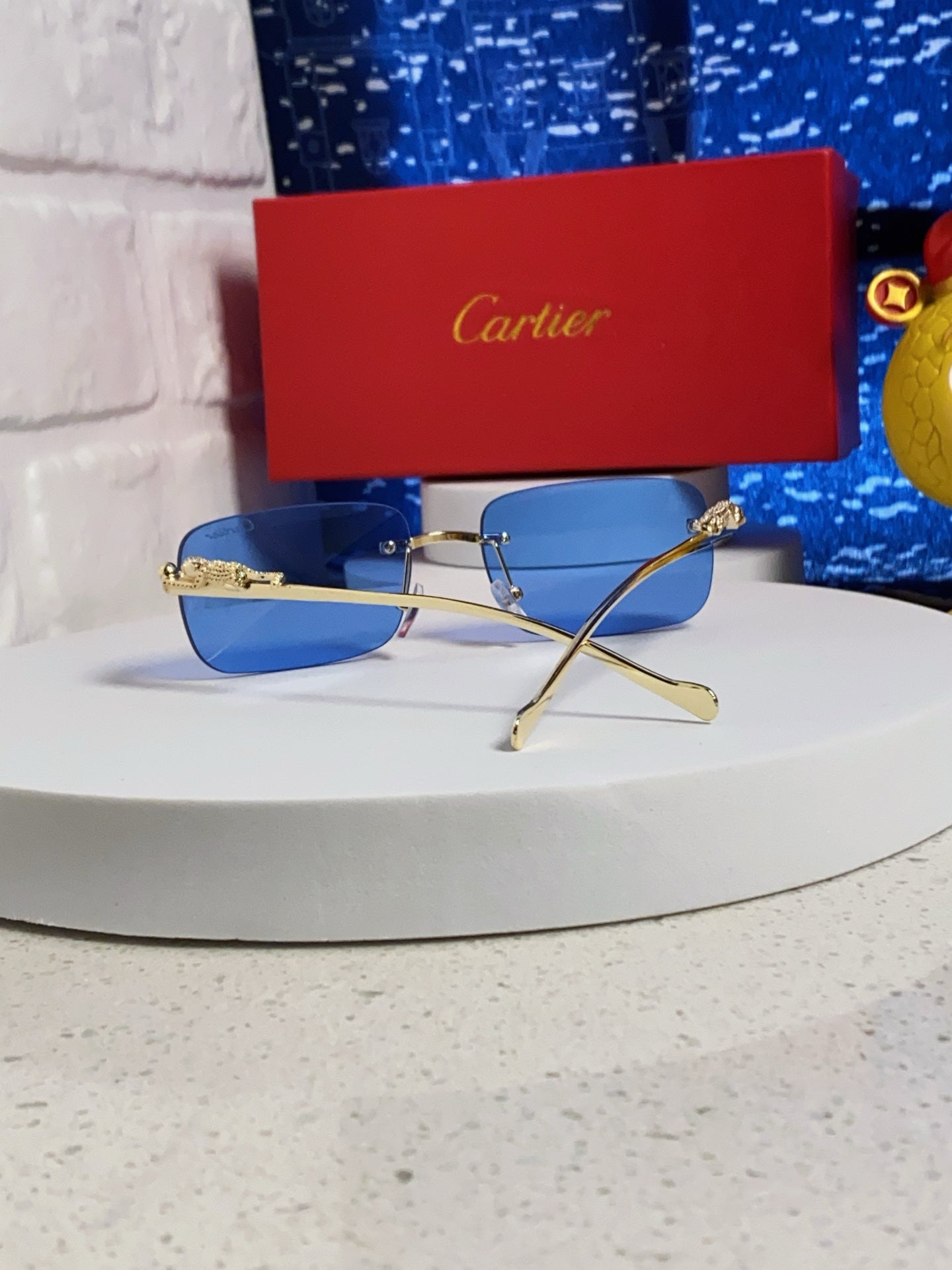 CARTIER PANTHÈRE RECTANGULAR FRAME SUNGLASSES 567503 IN METAL