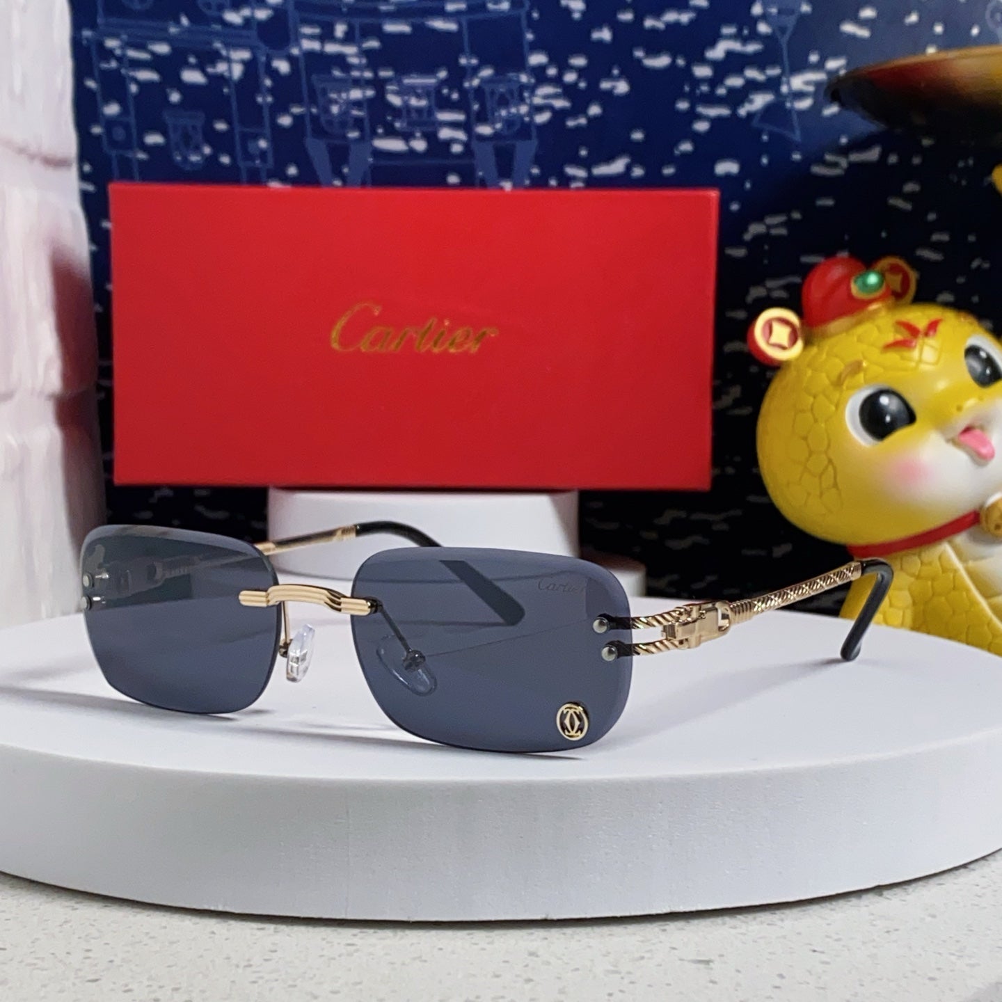 CARTIER SIGNATURE RECTANGULAR FRAME SUNGLASSES 533233 IN METAL