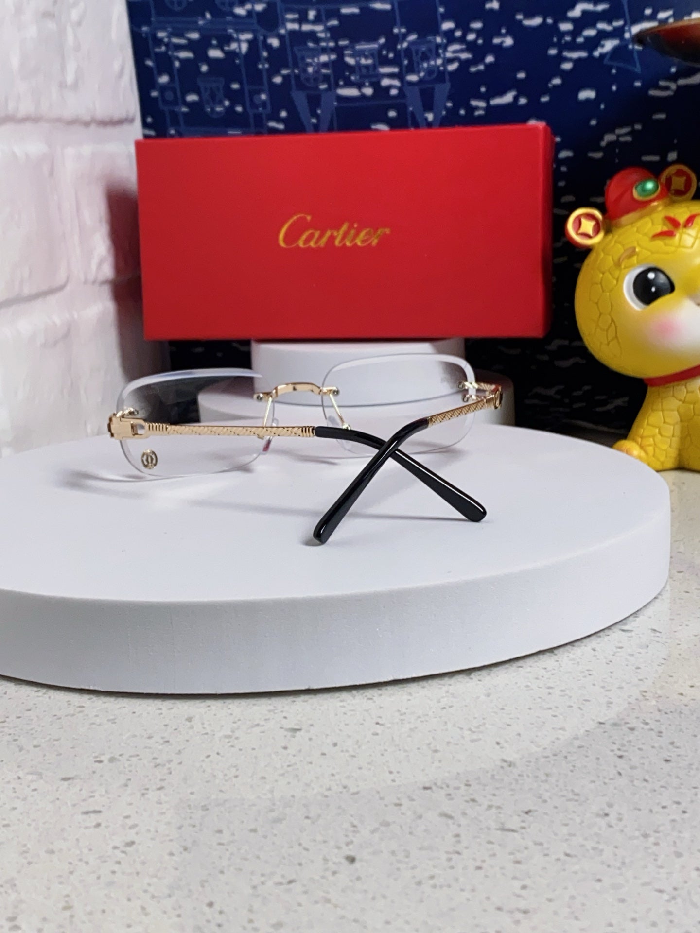 CARTIER SIGNATURE RECTANGULAR FRAME SUNGLASSES 533233 IN METAL