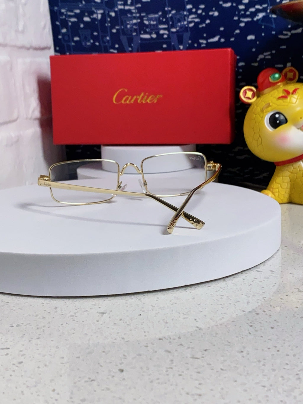 CARTIER SANTOS RECTANGULAR FRAME SUNGLASSES CT0473S IN METAL