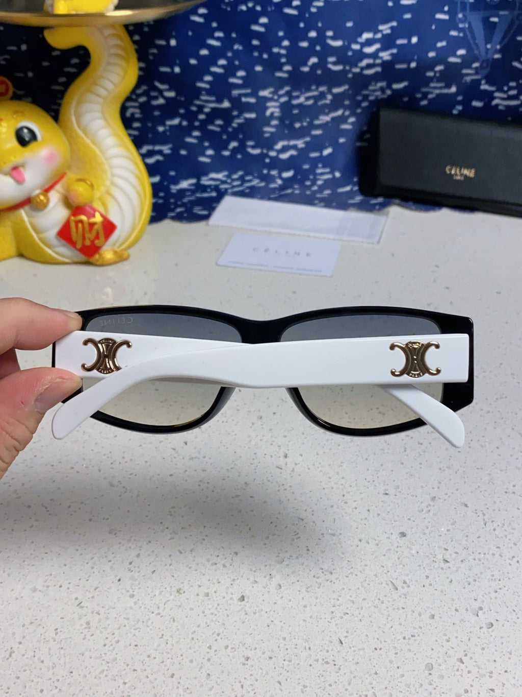 CELINE TRIOMPHE SUNGLASSES 566216 IN BLACK AND WHITE ACETATE