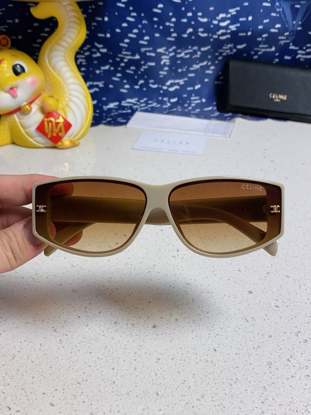 CELINE TRIOMPHE SUNGLASSES 533218 IN IVORY ACETATE CAMEL LENSES