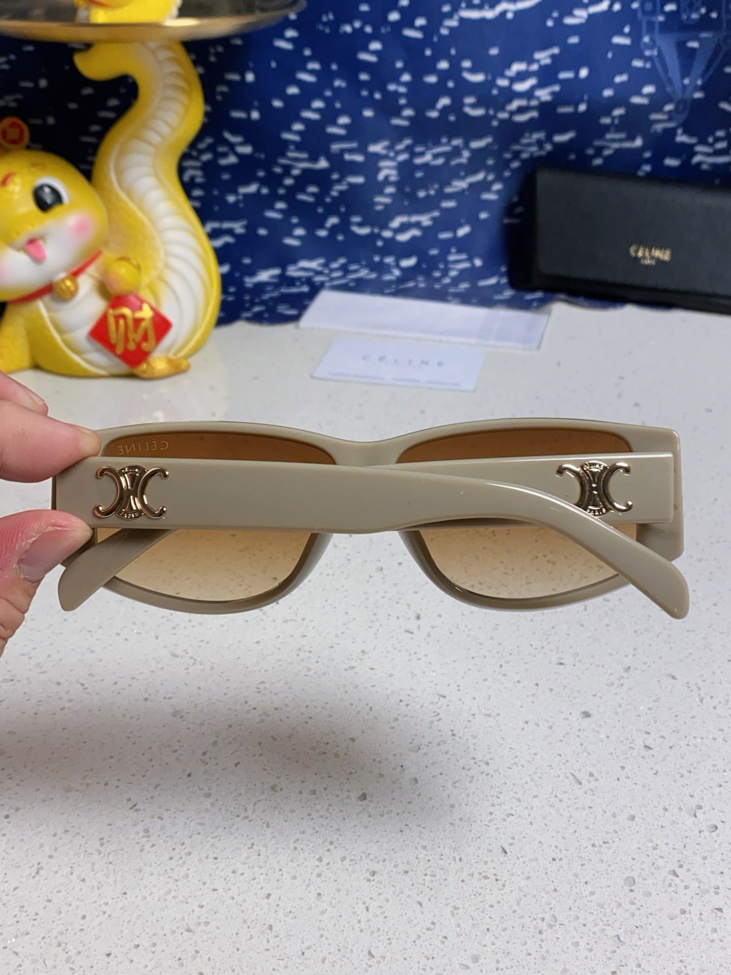 CELINE TRIOMPHE SUNGLASSES 533218 IN IVORY ACETATE CAMEL LENSES